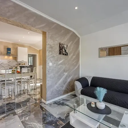 House Villa